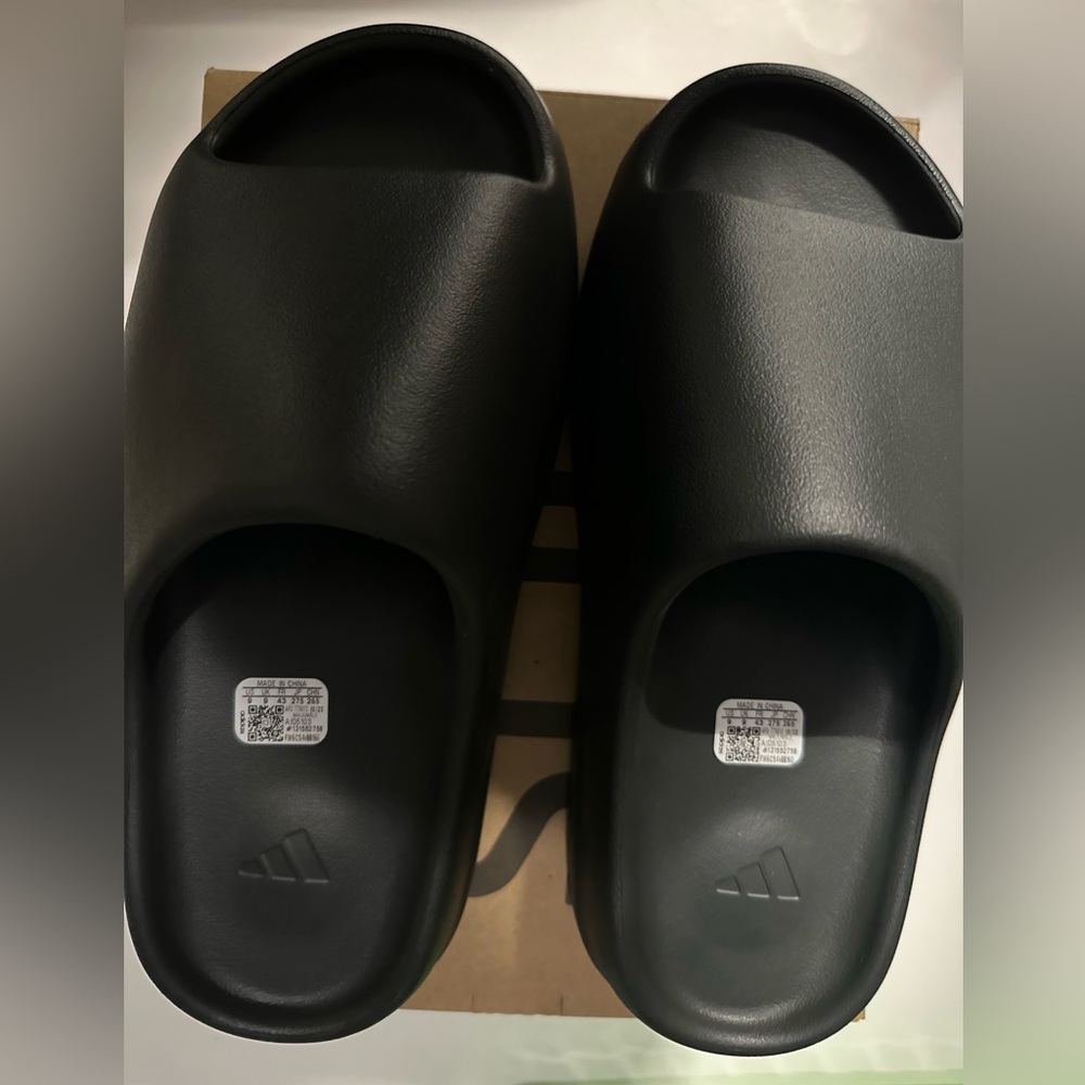 Yeezy slide